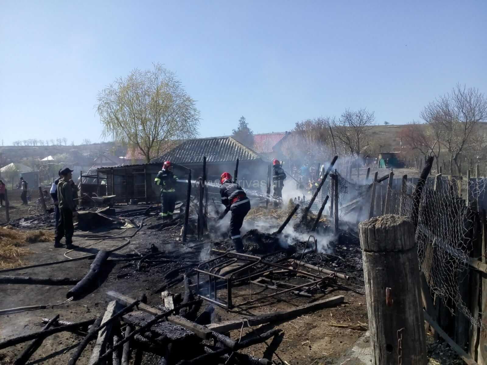 Incendiu în comuna Epureni